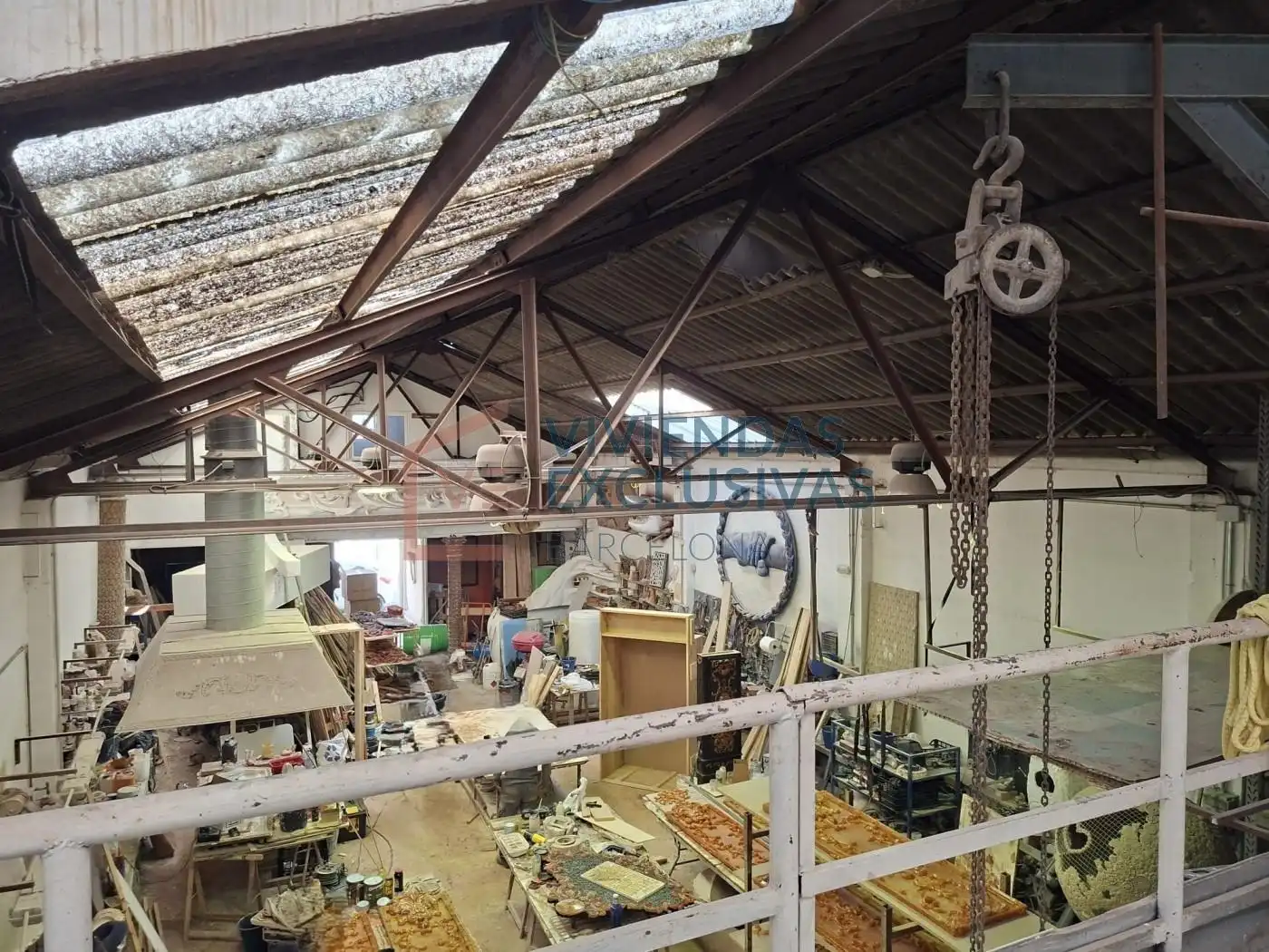 Nau industrial en venda en Badalona