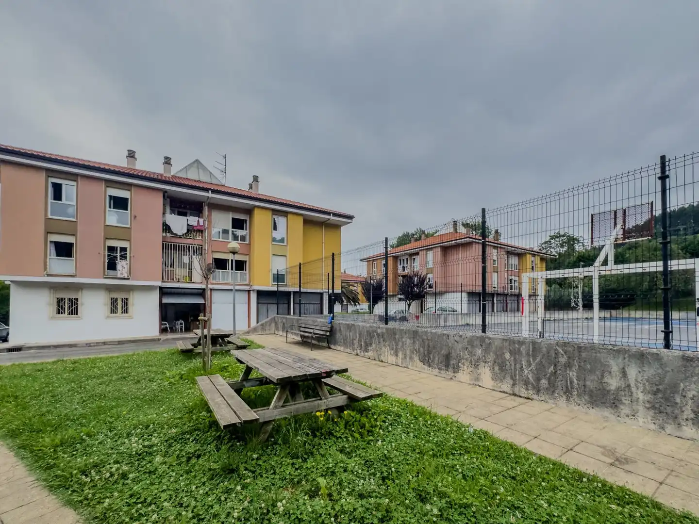 Exterior view of Ground floor for sale in Torrelavega   with Parquet flooring, Furnished and Balcony