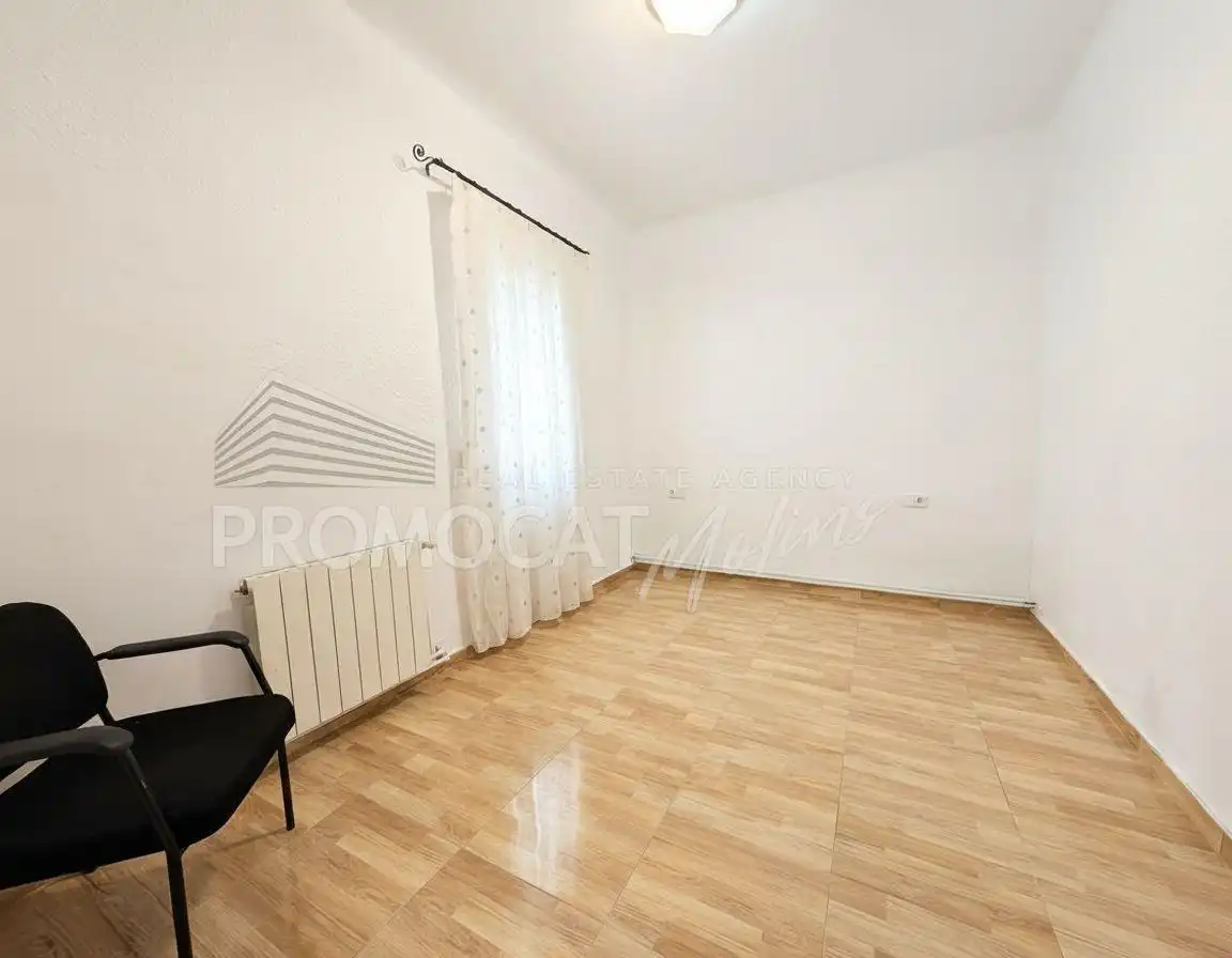 Habitación de Casa o chalet en venta en Molins de Rei con Aire acondicionado, Calefacción y Jardín privado
