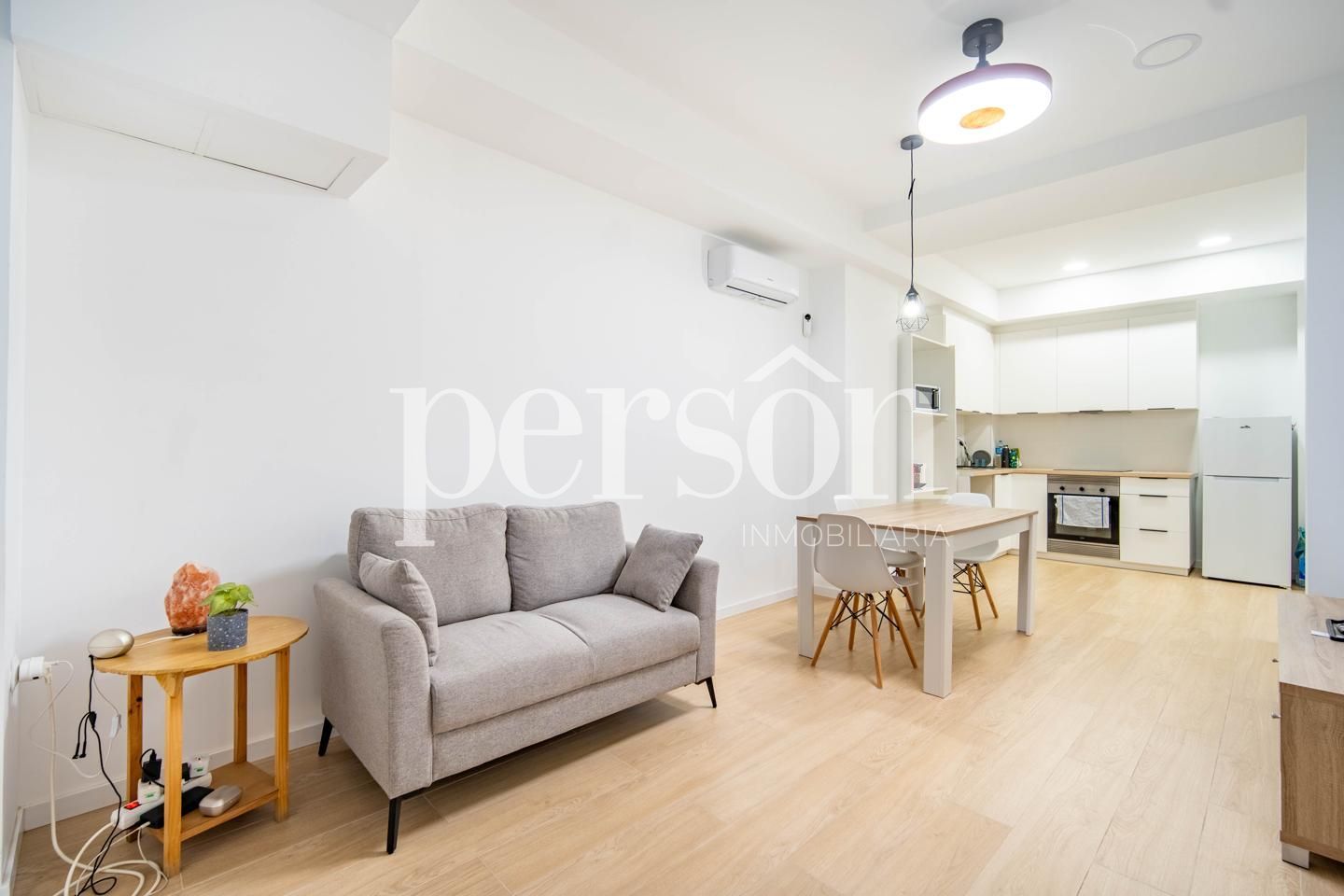 Sala de estar de Planta baja en venta en  Valencia Capital con Aire acondicionado y Amueblado