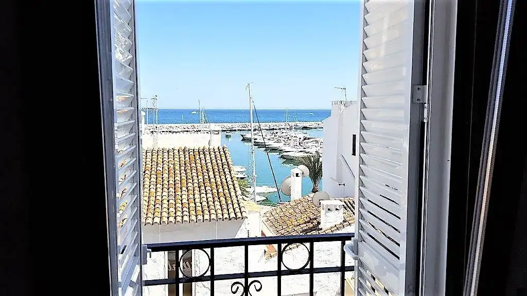 Apartamento con piscina en venta en Avenida de Julio Iglesias, imagen 3