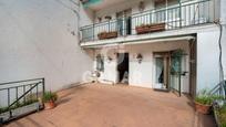 Exterior view of Single-family semi-detached for sale in  Madrid Capital  with Heating, Private garden and Parquet flooring