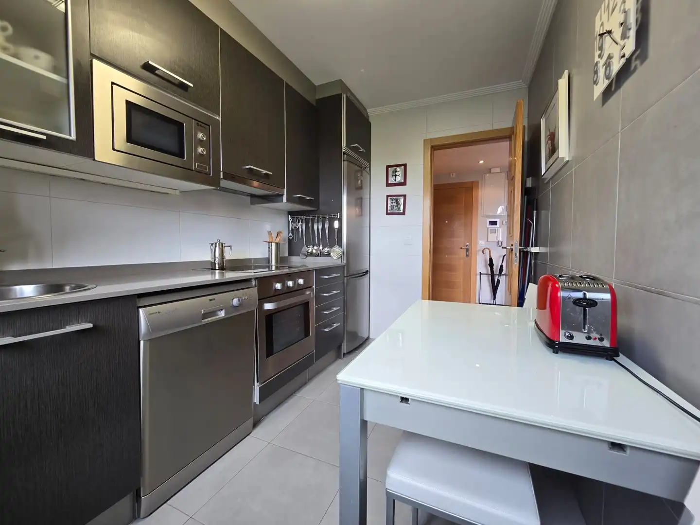 Cocina de Piso en venta en Llanes con Calefacción, Terraza y Trastero