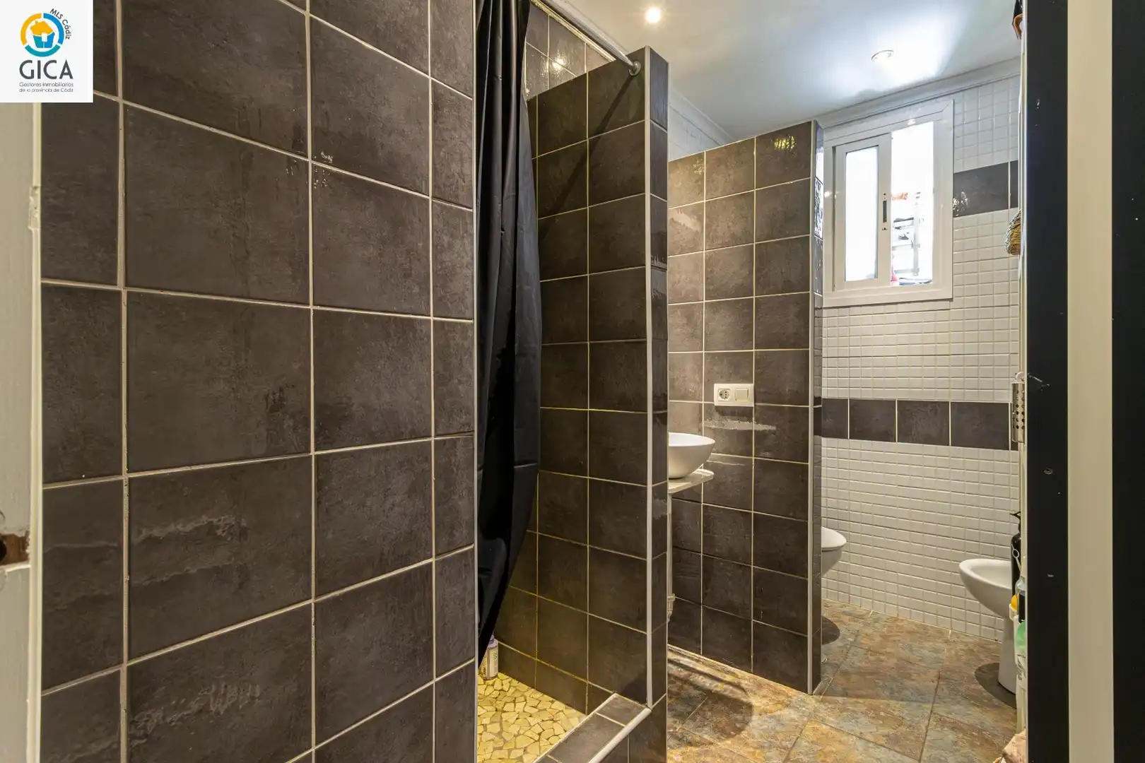 Bathroom of Flat for sale in Jerez de la Frontera  with Air Conditioner