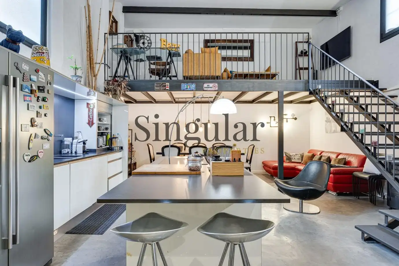 Kitchen of Premises for sale in  Barcelona Capital