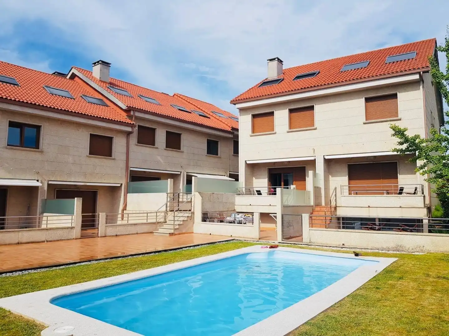Casa adosada en venda a Sanxenxo pueblo