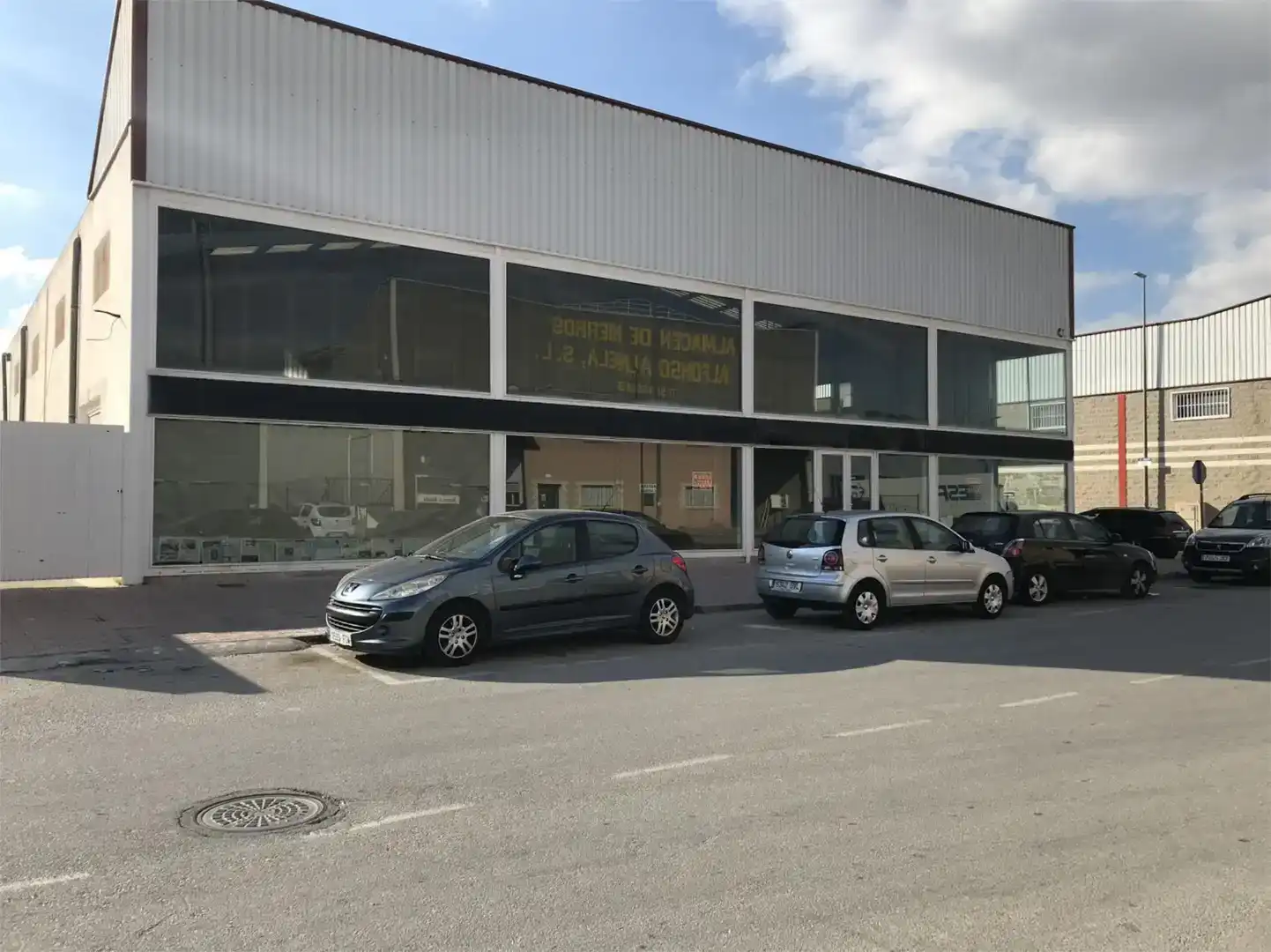 Industrial buildings for rent in Ceutí