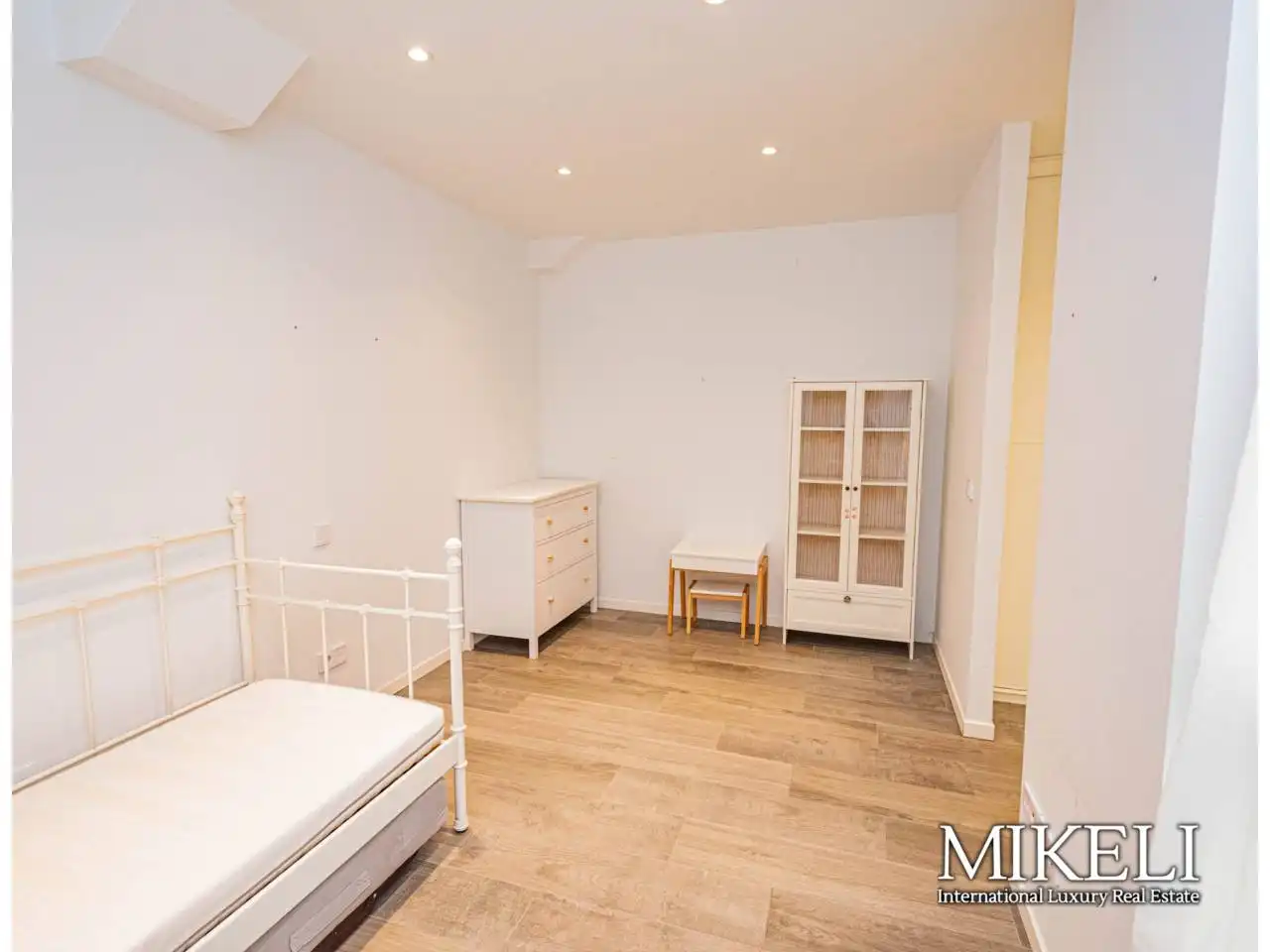 Flat with terrace to rent in Calle Hernán Cortés, imagen 17
