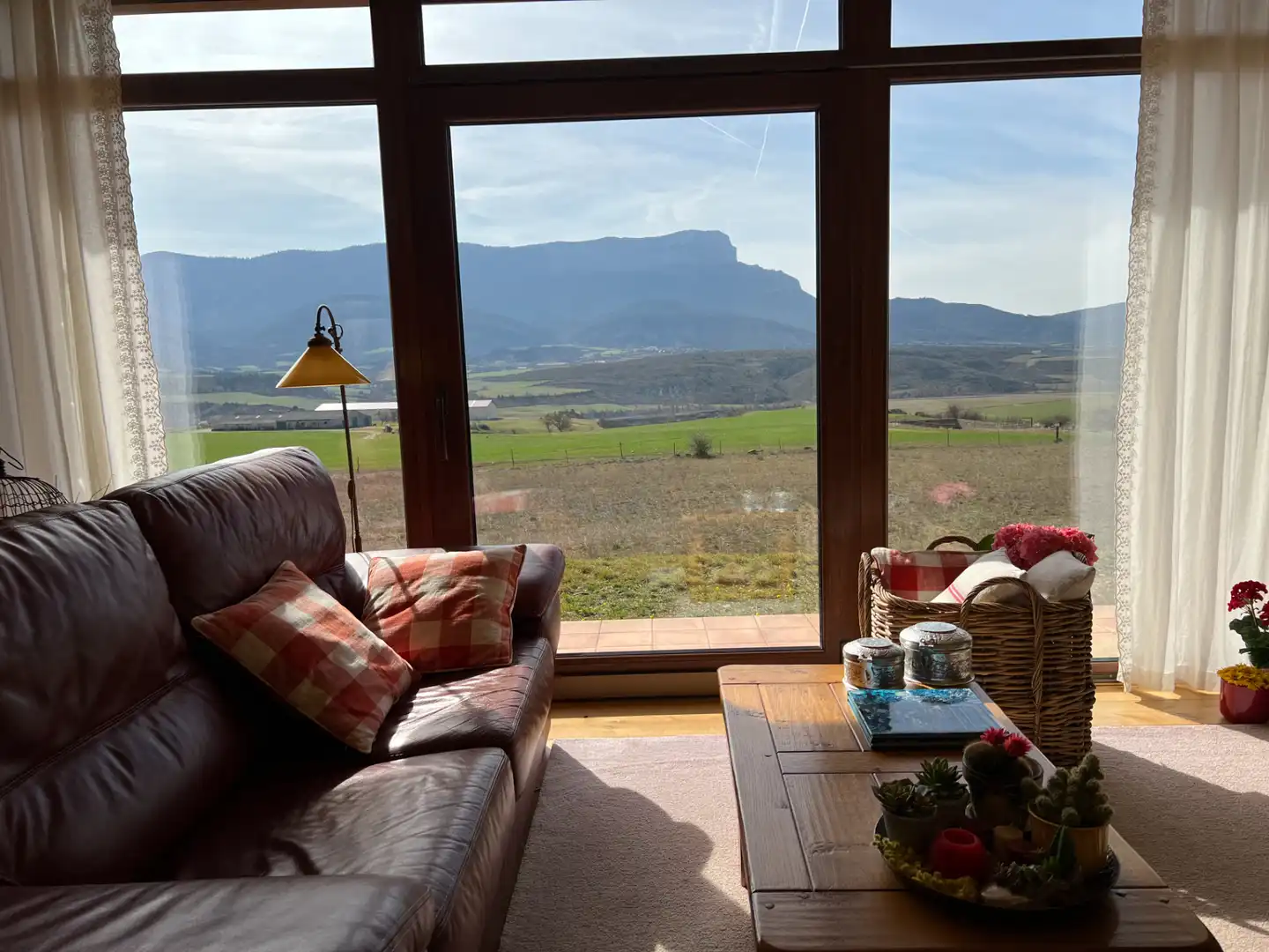 Sala de estar de Casa o chalet en venta en Jaca con Calefacción, Trastero y Balcón