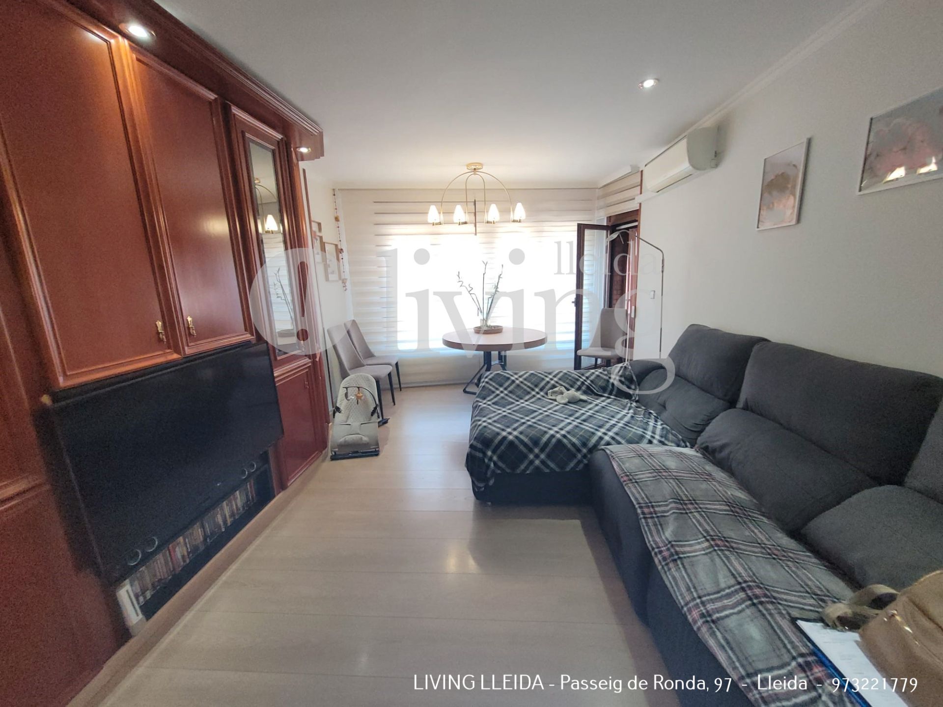 Sala d'estar de Pis en venda en  Lleida Capital amb Aire condicionat, Calefacció i Parquet