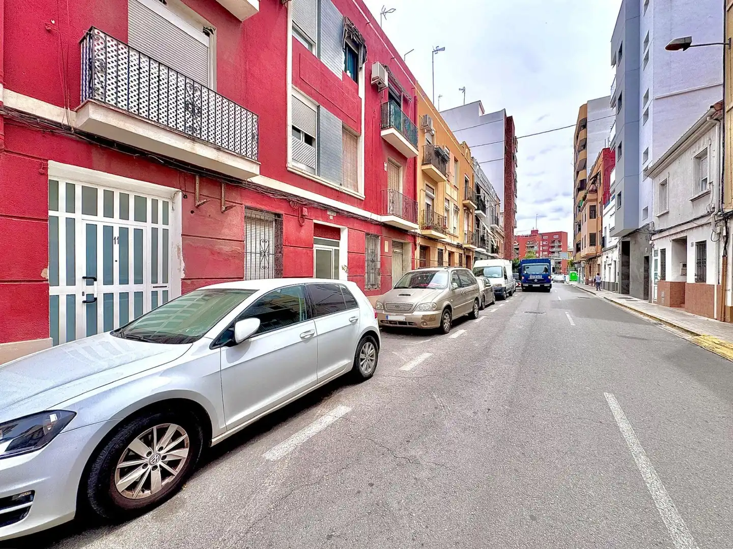 Exterior view of Ground floor for sale in Mislata  with Terrace and Alarm