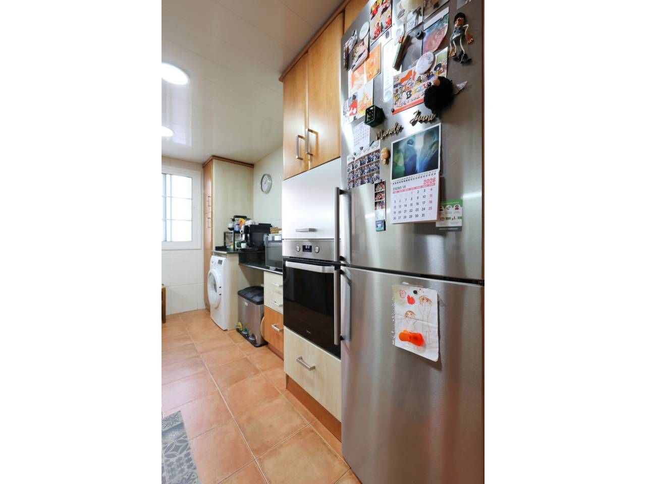 Cuina de Pis en venda en L'Hospitalet de Llobregat amb Aire condicionat, Calefacció i Moblat