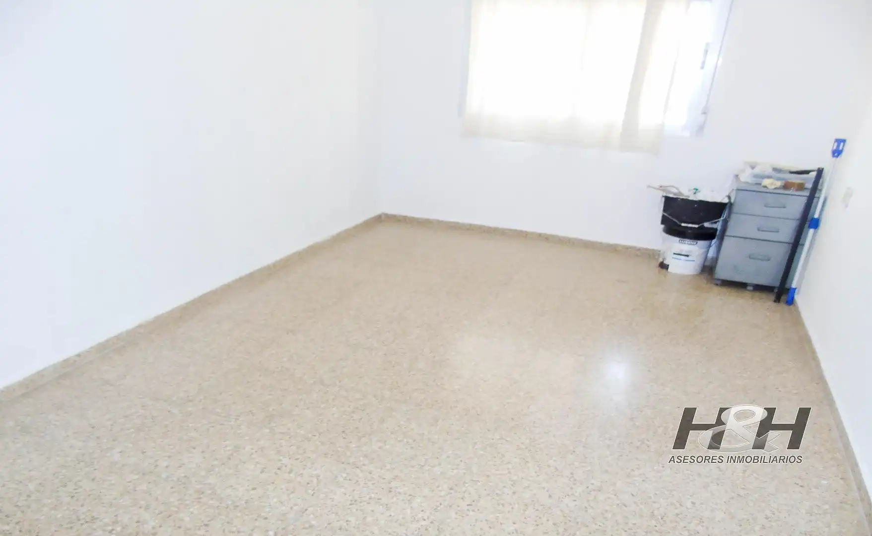 Pis de lloguer en Burjassot amb Parquet i Balcó
