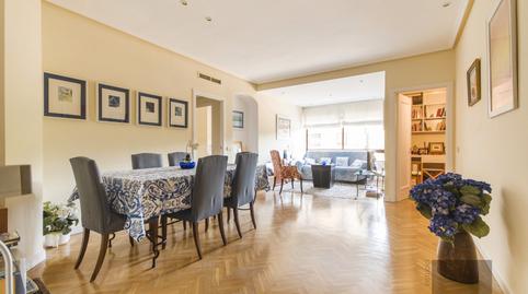 Foto 2 de Piso en venta en Calle de Antonio López Aguado, La Paz, Madrid