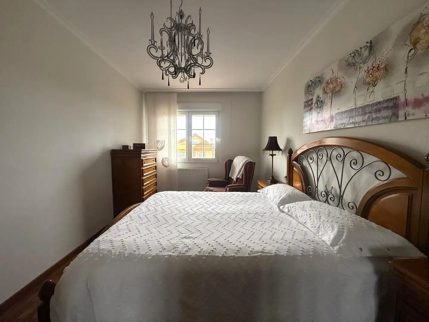 Habitación de Casa o chalet en venta en Gijón  con Calefacción, Terraza y Piscina