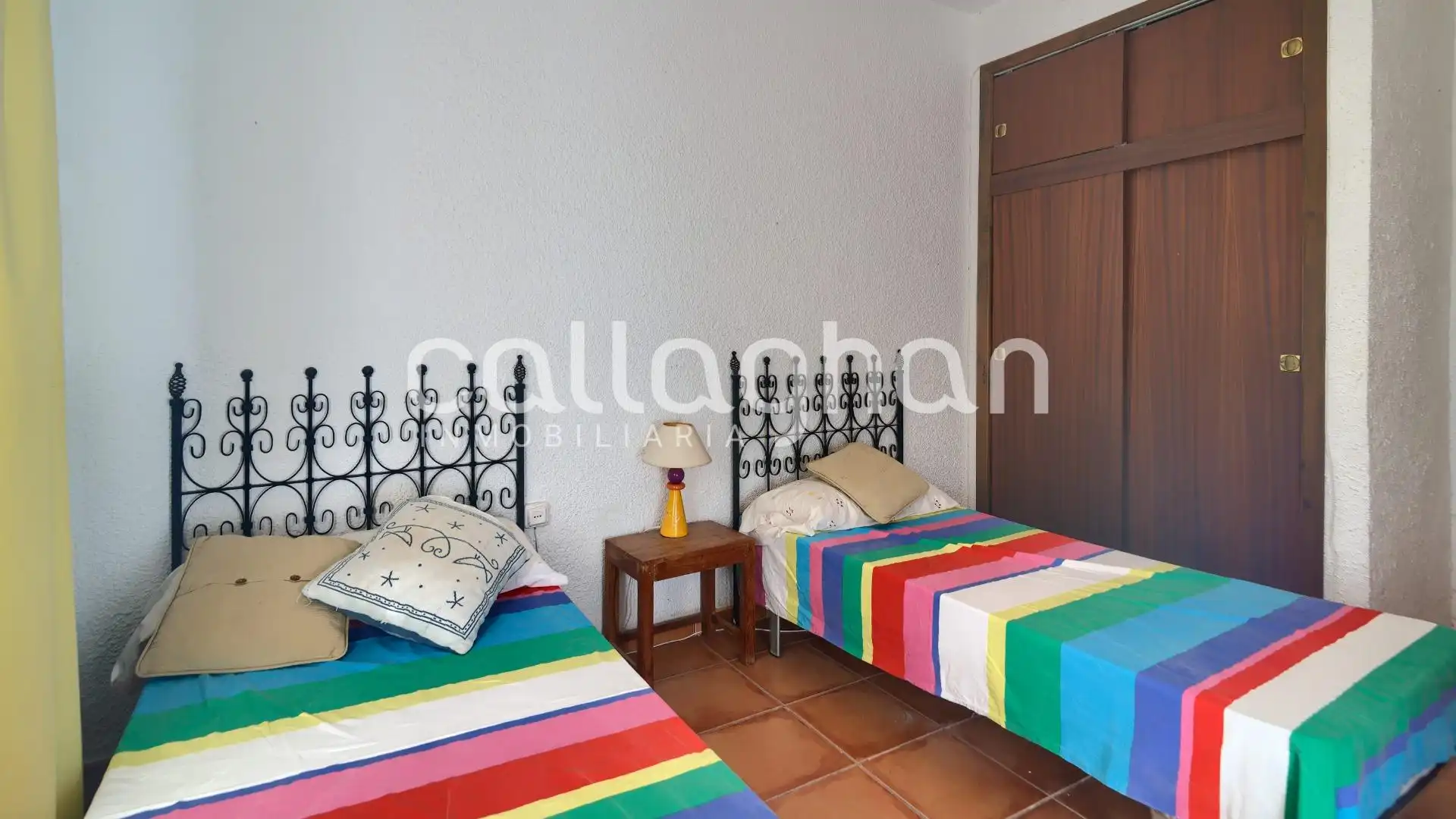 Habitación de Casa o chalet en venta en Alzira con Aire acondicionado, Calefacción y Jardín privado