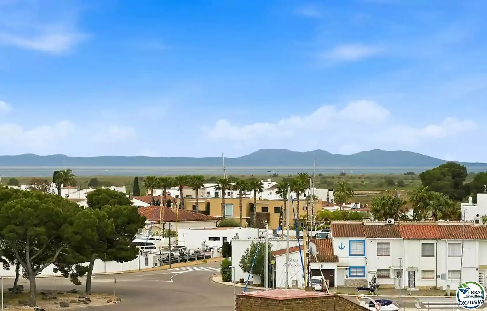 Vista exterior de Piso en venta en Roses con Aire acondicionado, Calefacción y Terraza