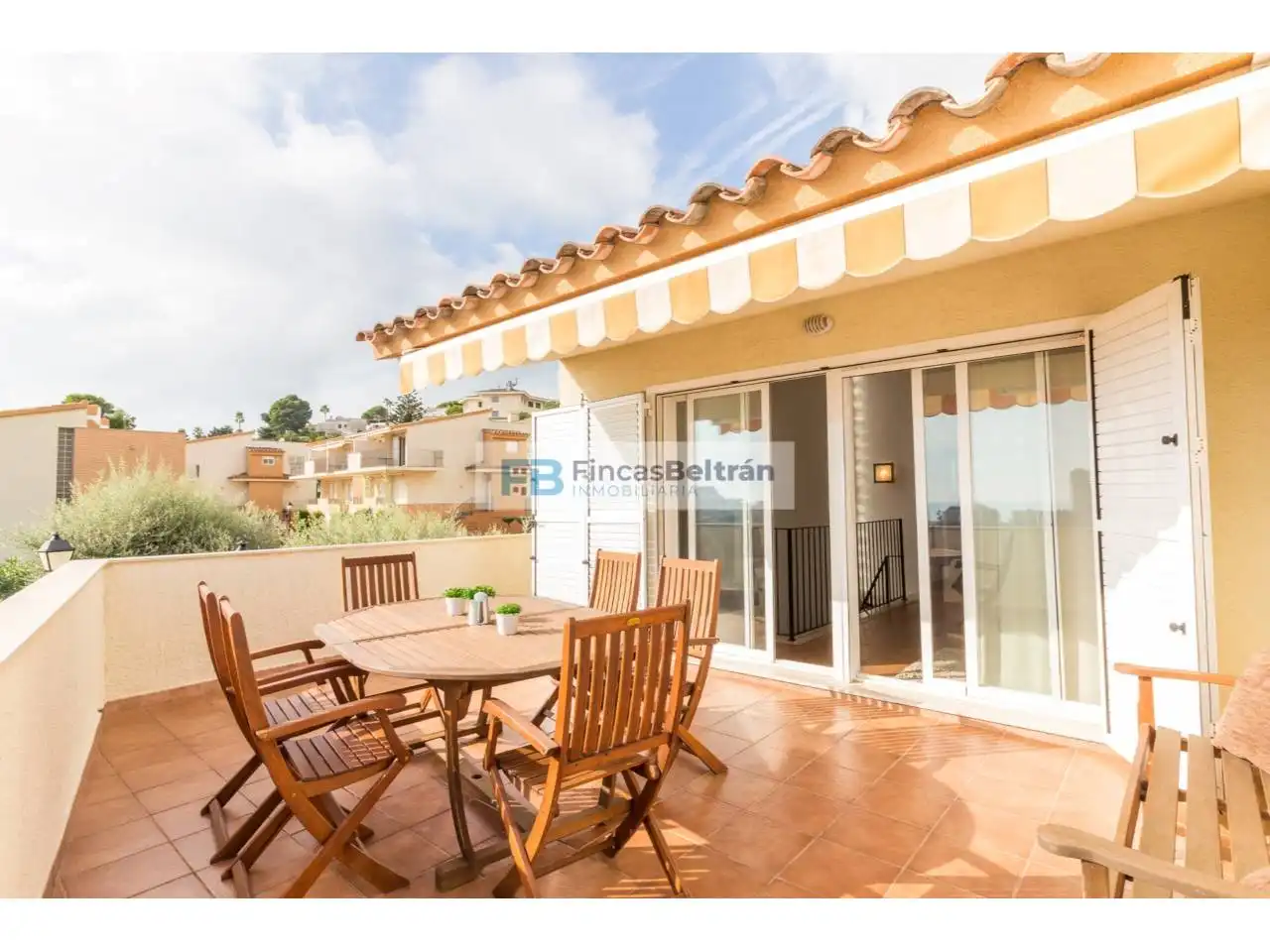 Terrasse von Einfamilien-Reihenhaus zum Verkauf in Peñíscola / Peníscola mit Klimaanlage, Privatgarten und Terrasse