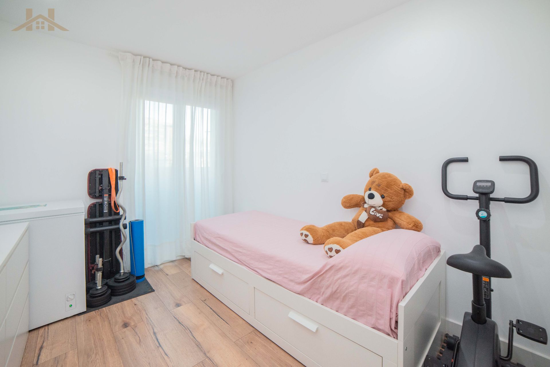 Bedroom of Flat for sale in Valdemoro  with Air Conditioner and Heating