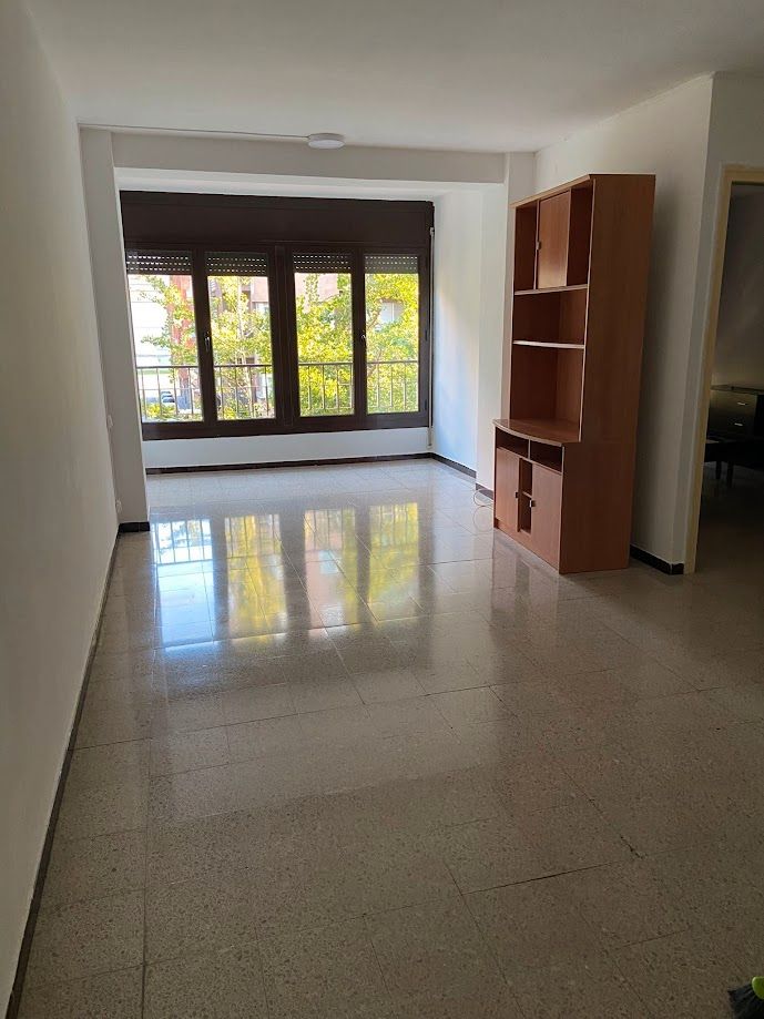 Sala d'estar de Pis de lloguer en Girona Capital amb Parquet, Moblat i Forn