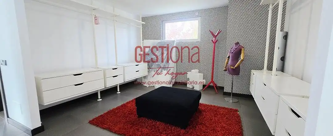 Bedroom of Houses for sale in Santa Cruz de Bezana  with Private garden, Terrace and Furnished