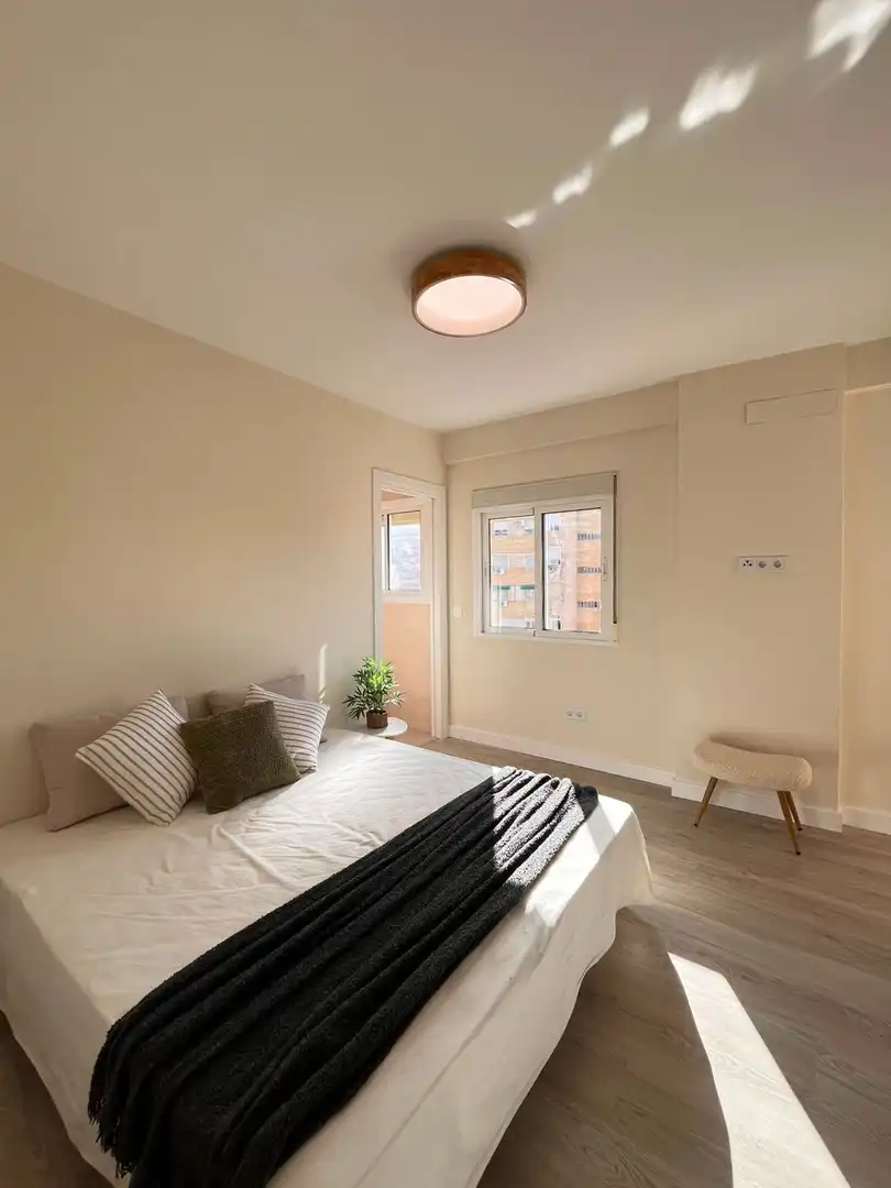 Habitación de Piso en venta en Málaga