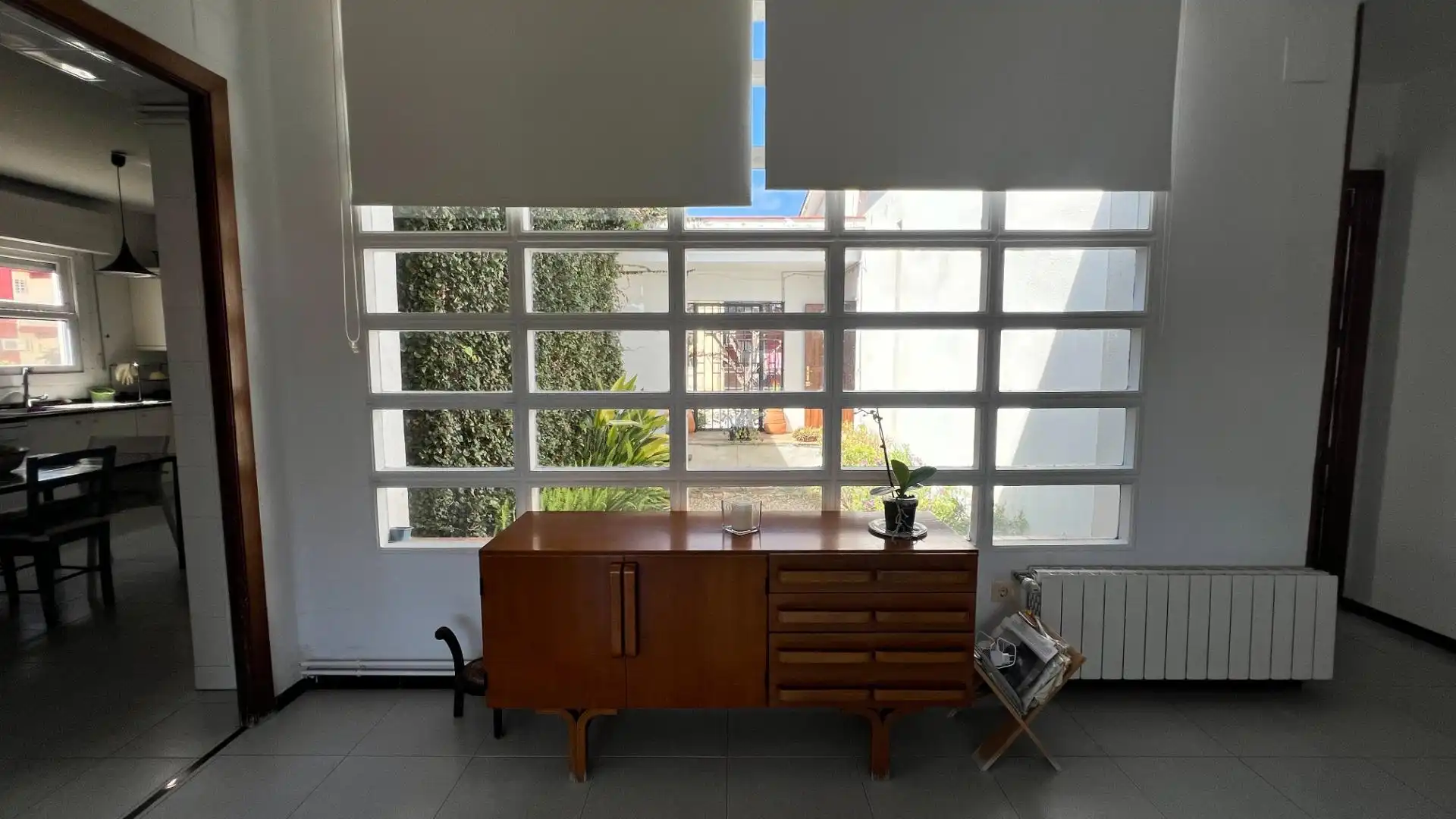Sala d'estar de Casa o xalet en venda en Castellón de la Plana / Castelló de la Plana amb Aire condicionat, Calefacció i Jardí privat