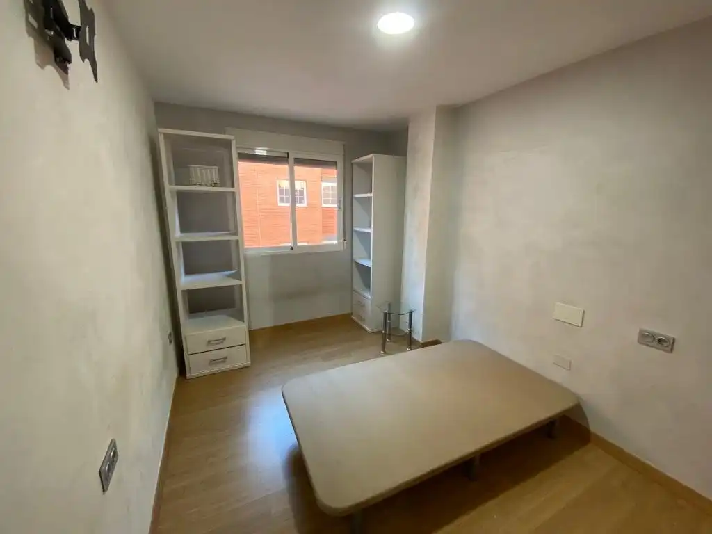 Bedroom of Flat for rent in Murcia  with Air Conditioner, Heating and Furnished