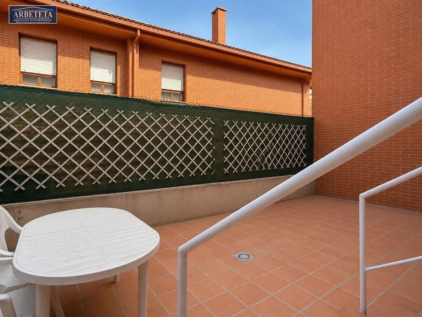 Terraza de Casa o chalet en venta en Guadalajara con Calefacción, Parquet y Terraza