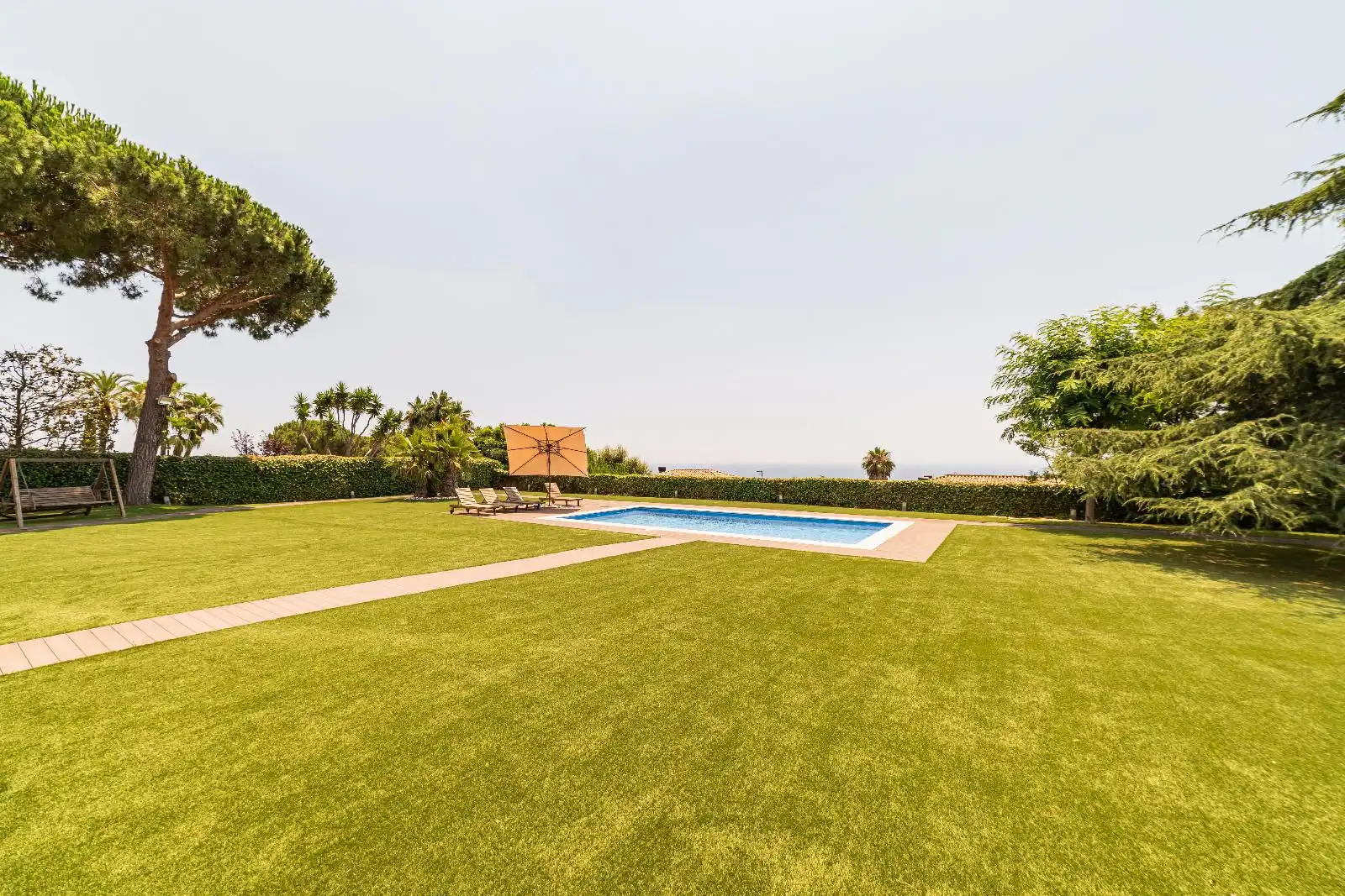 Piscina de Casa o chalet en venta en Sant Vicenç de Montalt con Aire acondicionado, Calefacción y Jardín privado