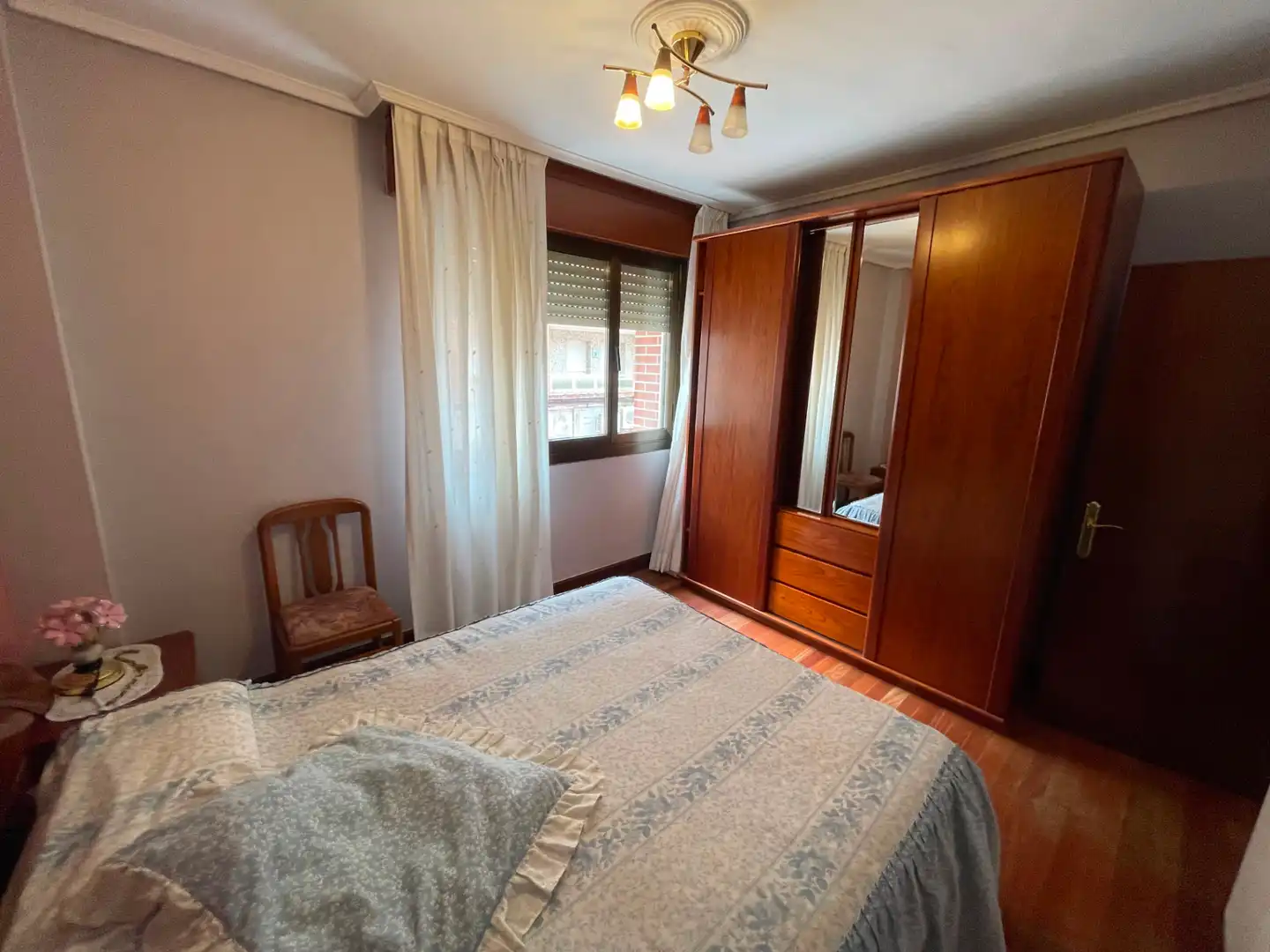 Habitación de Piso en venta en Barakaldo  con Calefacción, Parquet y Amueblado