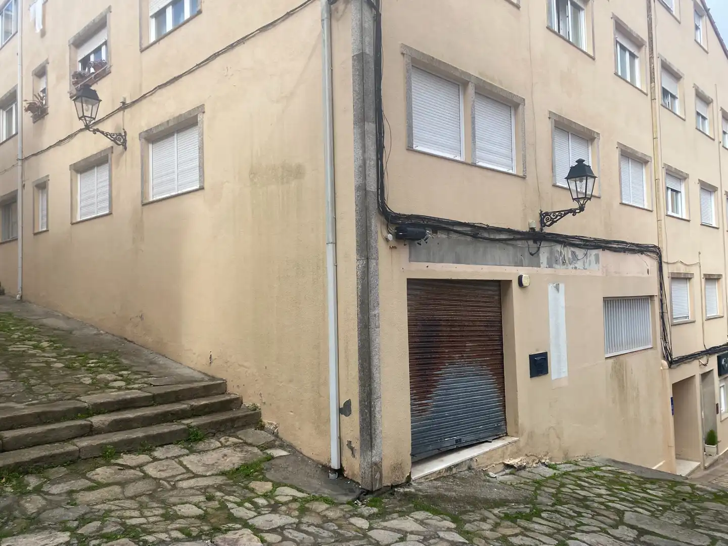 Vista exterior de Local en venda en Muros