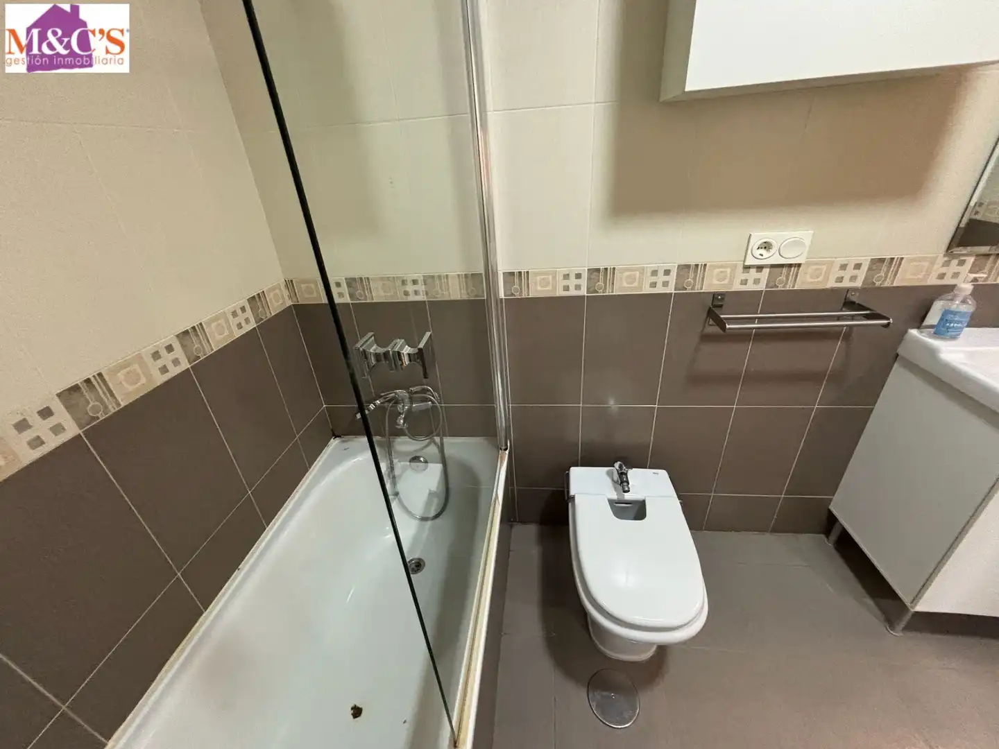 Bany de Apartament en venda en Puertollano amb Aire condicionat, Calefacció i Parquet
