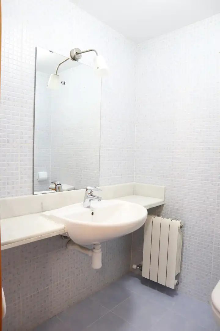 Flat with pool for sale in Travesía Acebo, imagen 12