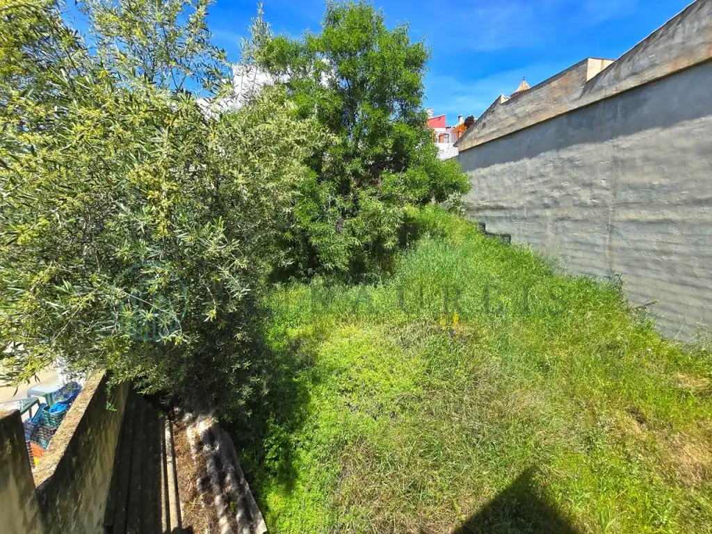 Houses for sale in Benamargosa  with Private garden