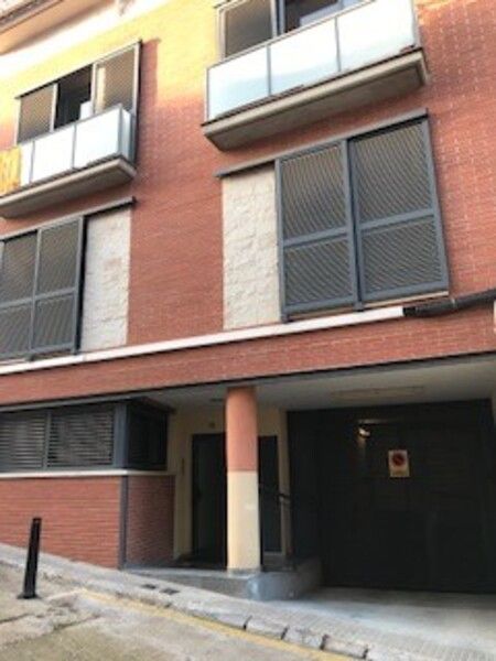 Garatge en venda a Pi Del, Gelida