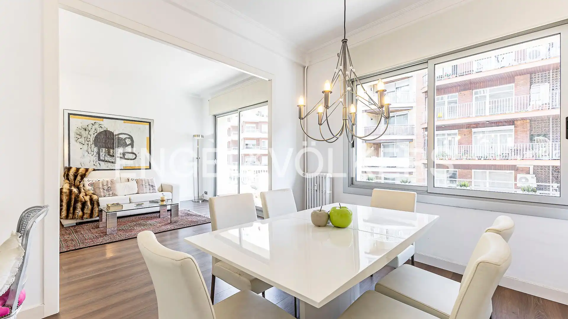 Dining room of Flat for sale in  Barcelona Capital  with Air Conditioner, Heating and Parquet flooring