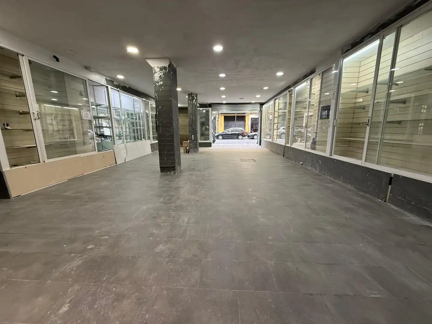 Local comercial en venta en Carrer de les Illes Canàries, imagen 6