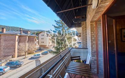 Vista exterior de Apartament en venda en Alp amb Terrassa