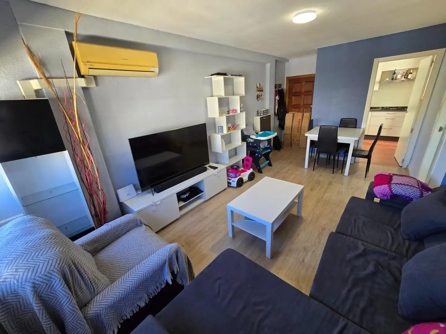 Sala d'estar de Pis en venda en  Córdoba Capital amb Parquet