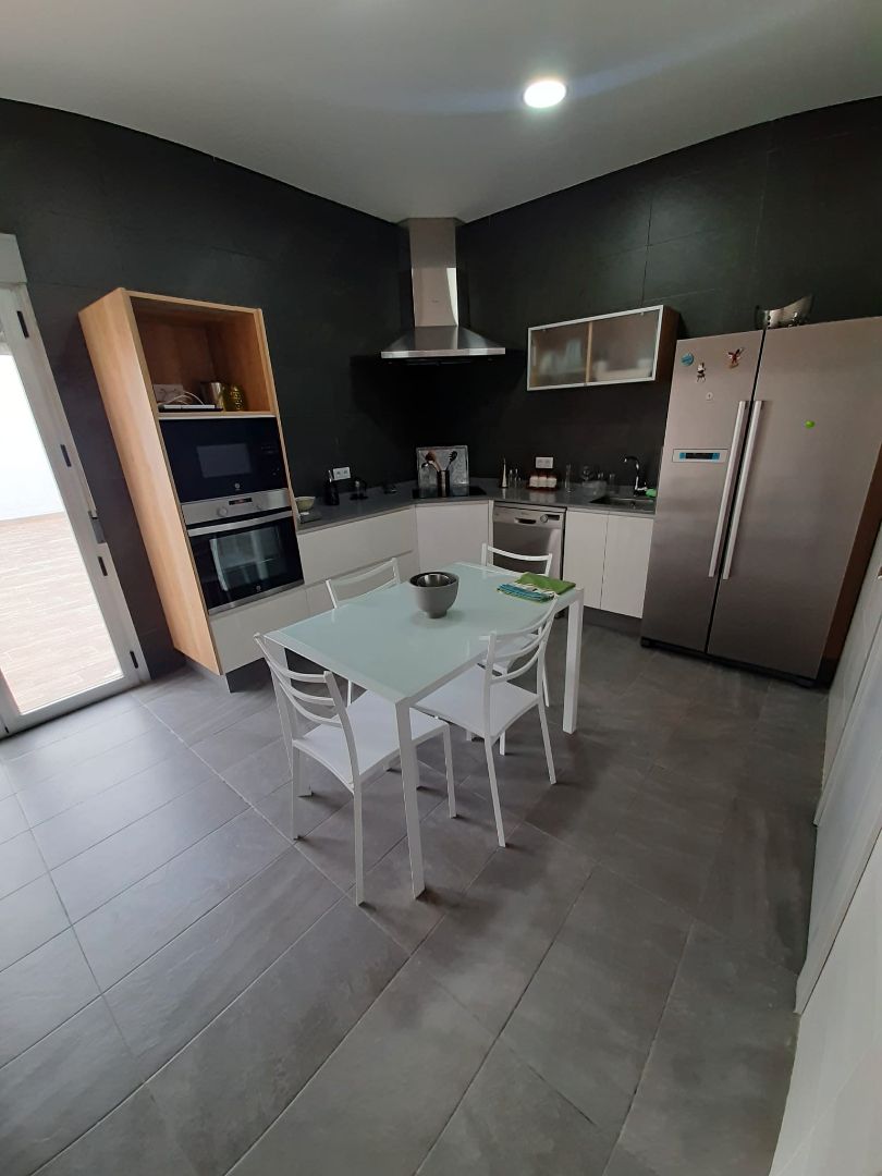 Cocina de Casa adosada de alquiler en Úbeda con Amueblado y Balcón