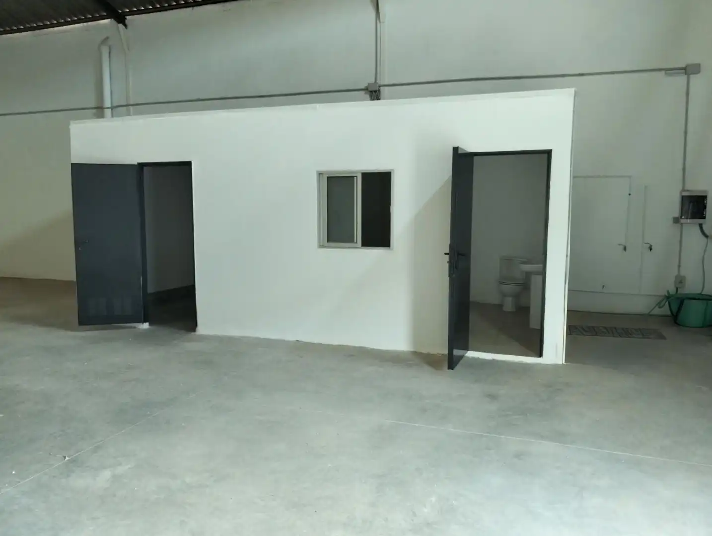 Fabrikhallen zur Miete in Alcalá de Guadaira