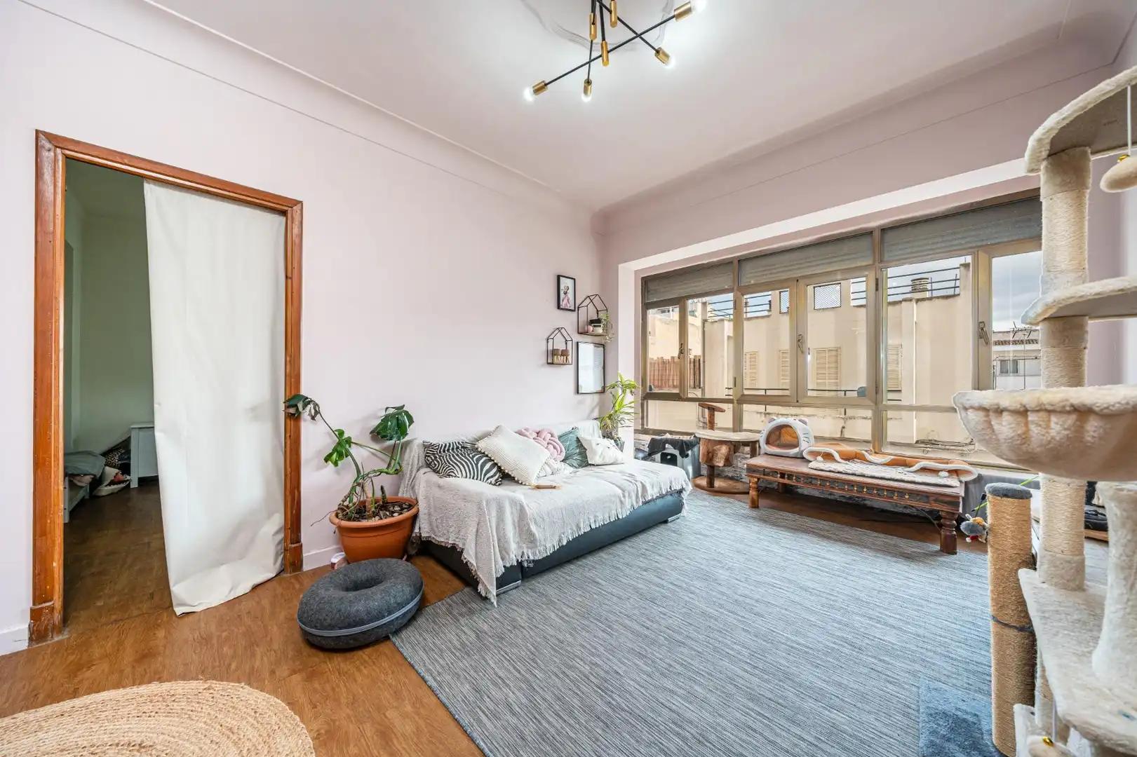 Sala de estar de Casa adosada en venta en  Palma de Mallorca con Aire acondicionado, Calefacción y Jardín privado