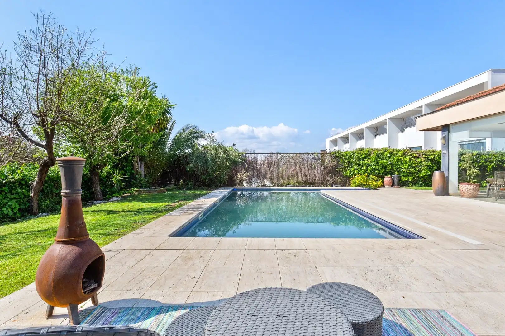 Piscina de Casa o chalet en venta en Esplugues de Llobregat con Aire acondicionado, Calefacción y Trastero