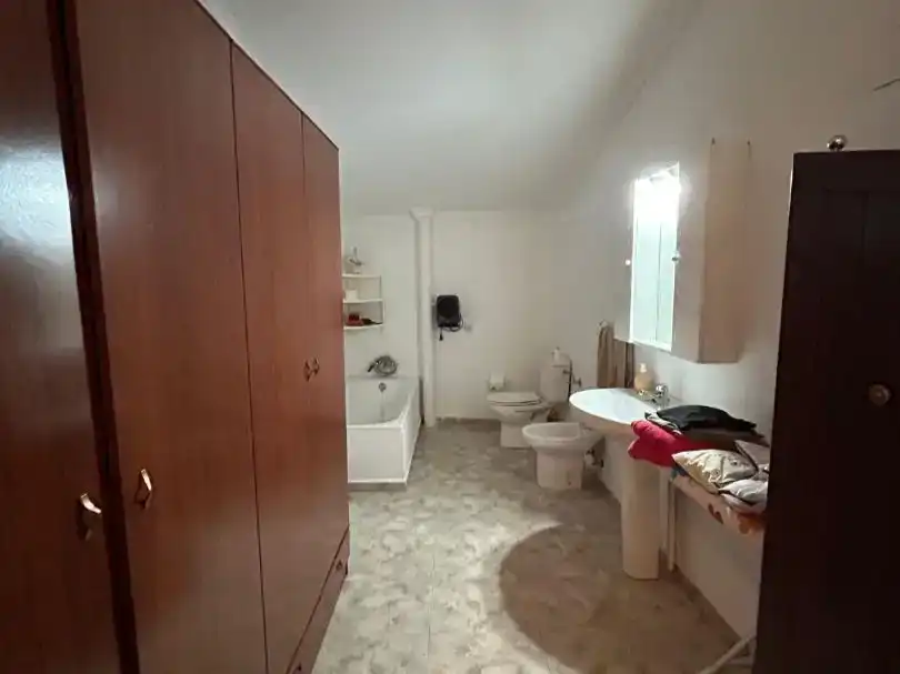 Baño de Piso en venta en Siruela con Aire acondicionado, Amueblado y Balcón