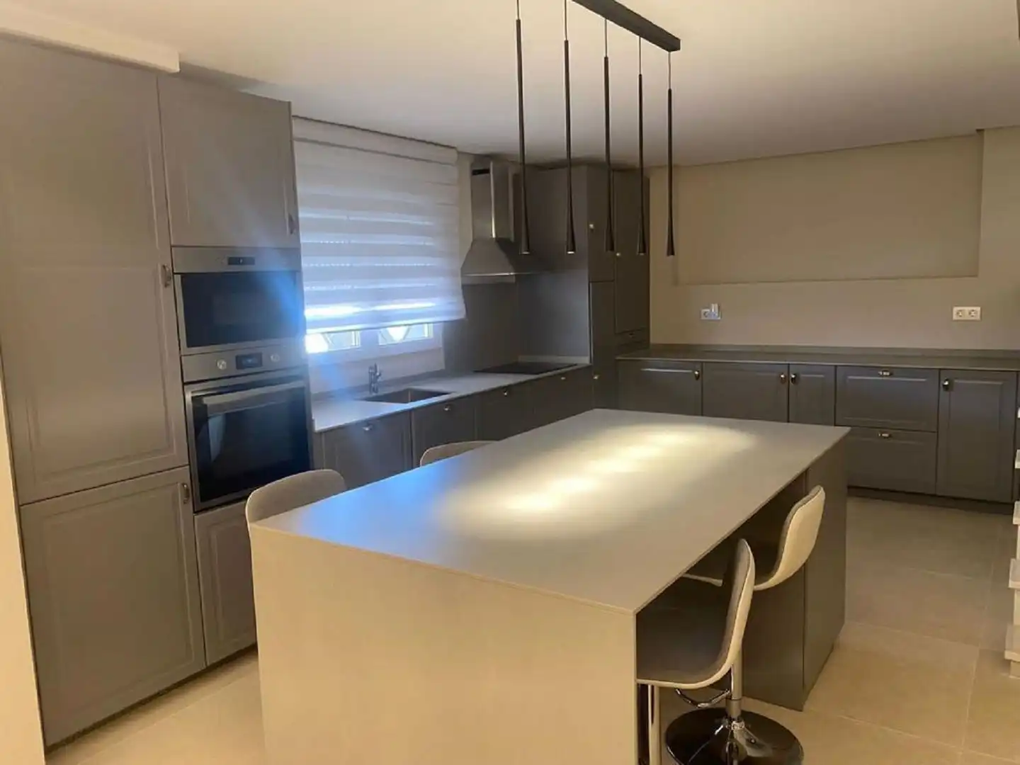 Casa con piscina en venta en Hipódromo - Cerrado del Águila
