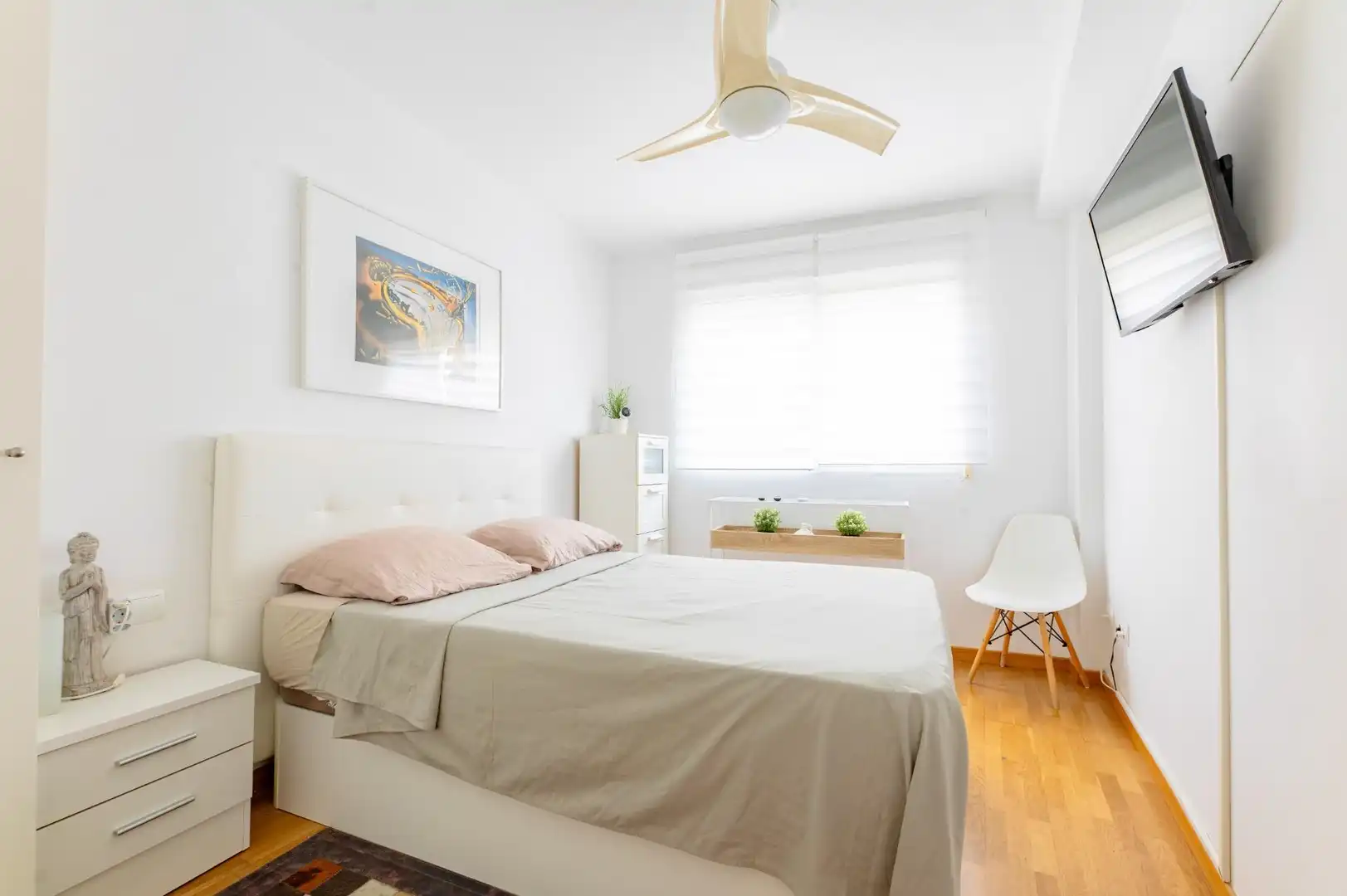 Bedroom of Attic for sale in Sedaví  with Storage room and Furnished