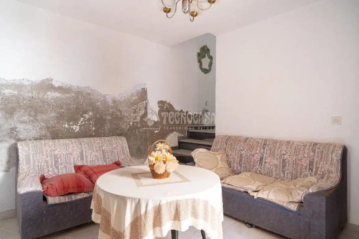 Sala de estar de Casa adosada en venta en Molvízar