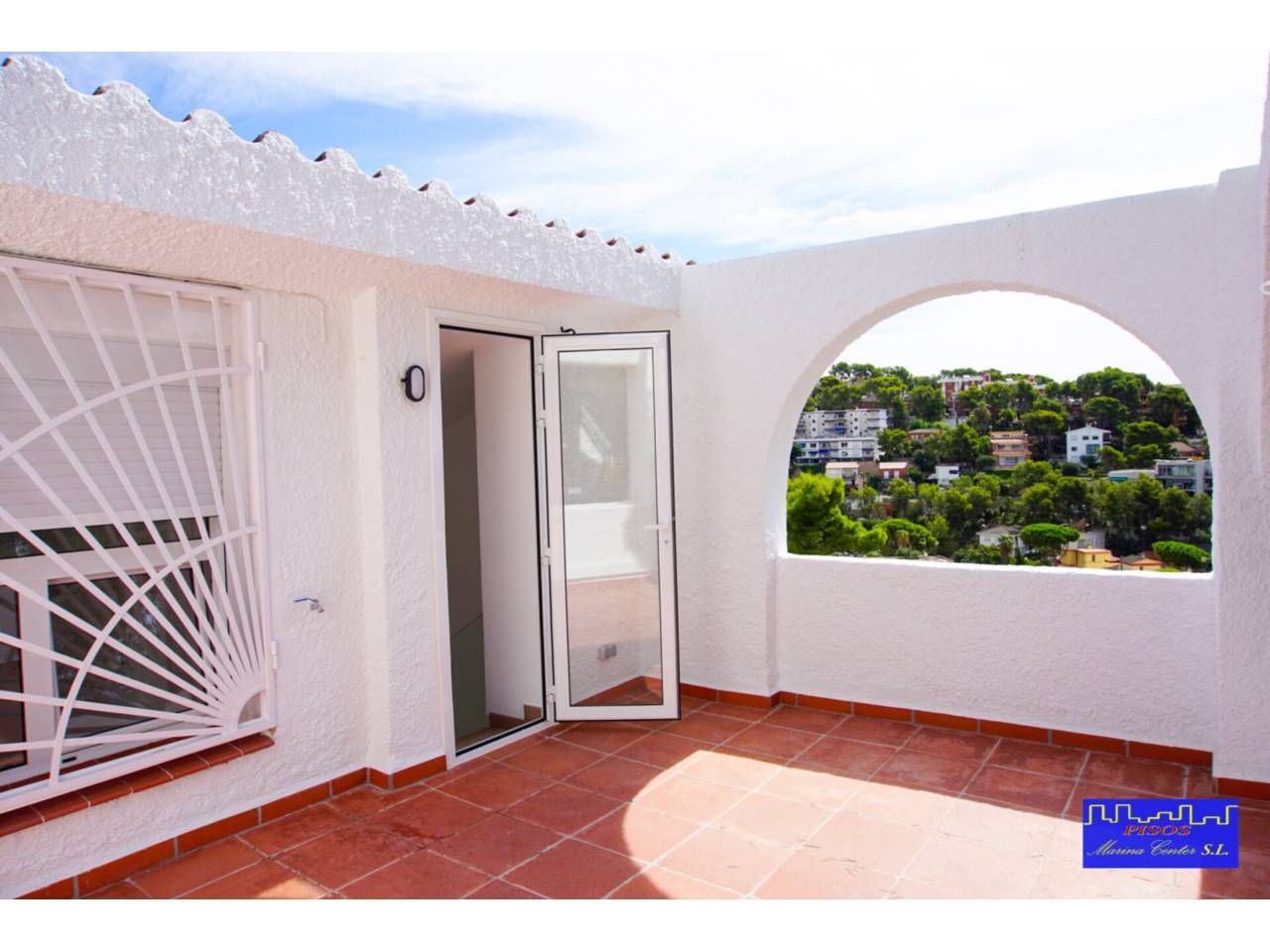 Terrassa de Casa adosada en venda en Castelldefels amb Aire condicionat, Calefacció i Jardí privat