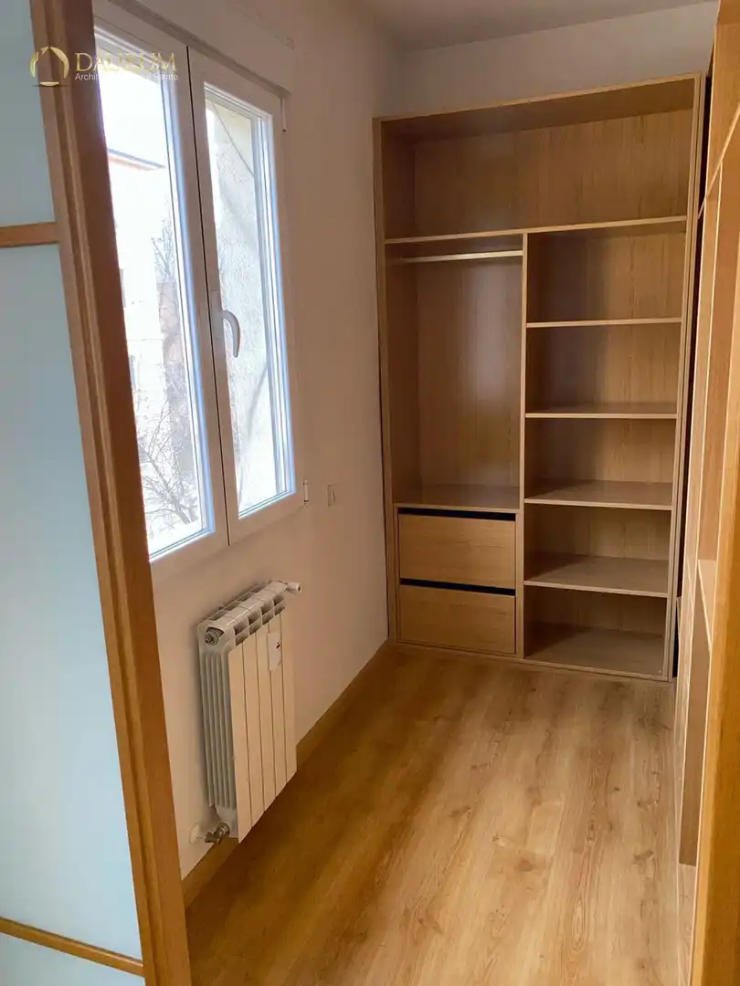 Schlafzimmer von Wohnung zum Verkauf in Madrid mit Klimaanlage, Heizung und Terrasse